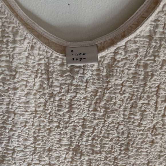 a new day Women's Textured Cream Tank Top - Picture 3 of 5